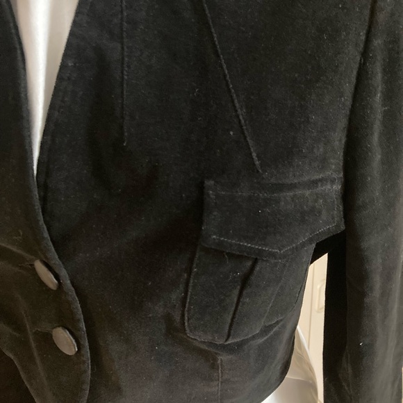 Bolero style fitted jacket - Picture 4 of 7